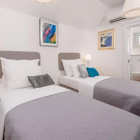 Exquisite Brac 3 Bedrooms Belle Murvica Overlooking The Adriatic Sea Private Pool Murvica *