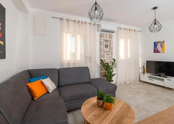 Exquisite Brac 3 Bedrooms Belle Seaviews